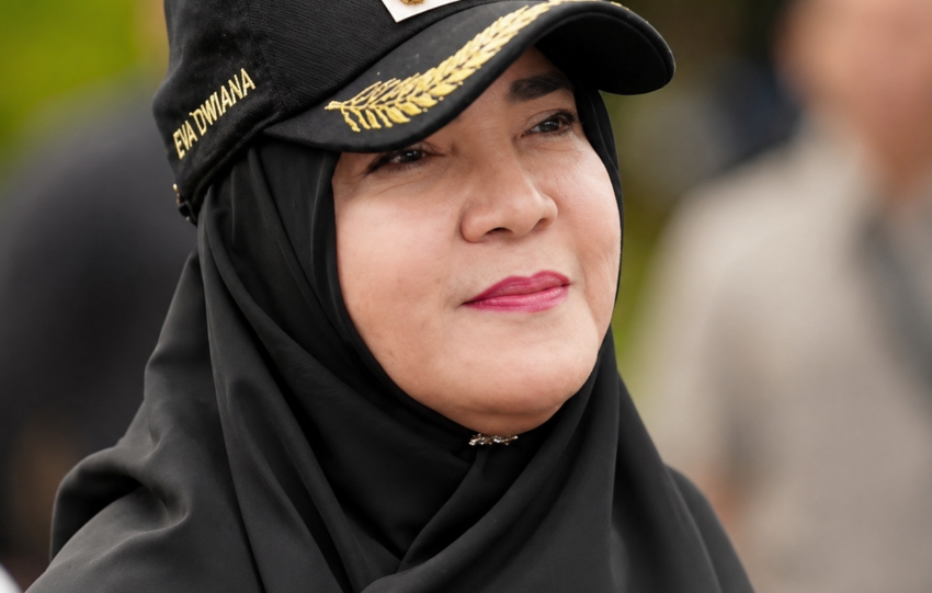 Wali Kota Bandar Lampung, Eva Dwiana.