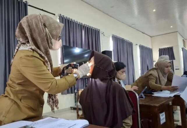 Dinas Kesehatan Kota Bandar Lampung gelar Pemeriksaan Kesehatan Gratis (PKG) secara serentak di seluruh Puskesmas.