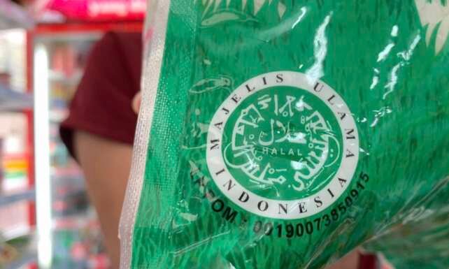 Pelaku usaha diminta segera memenuhi kewajiban sertifikasi halal sebelum batas waktu 18 Oktober 2026.