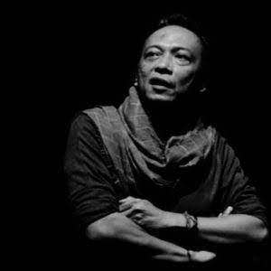 Iswadi Pratama, sutradara dan penulis naskah pementasan teater bertajuk "Musyawarah Burung".(foto: ist)