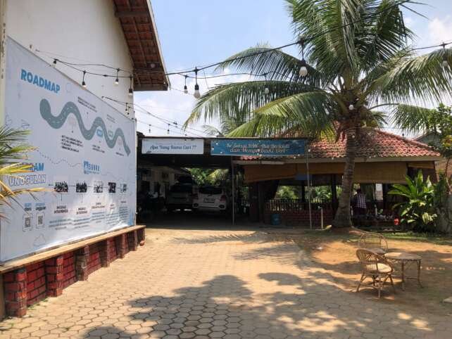 Surau BMC di Jl. Tirtaria, Way Kandis, Bandar Lampung.(foto: Onoff)