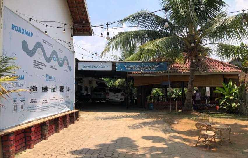 Surau BMC di Jl. Tirtaria, Way Kandis, Bandar Lampung.(foto: Onoff)