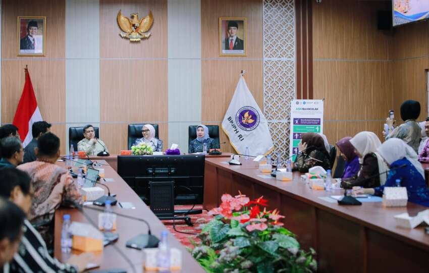 Kunjungan Ketua PKK dan Dekranasda Lampung ke BPJPH.(foto: ist)