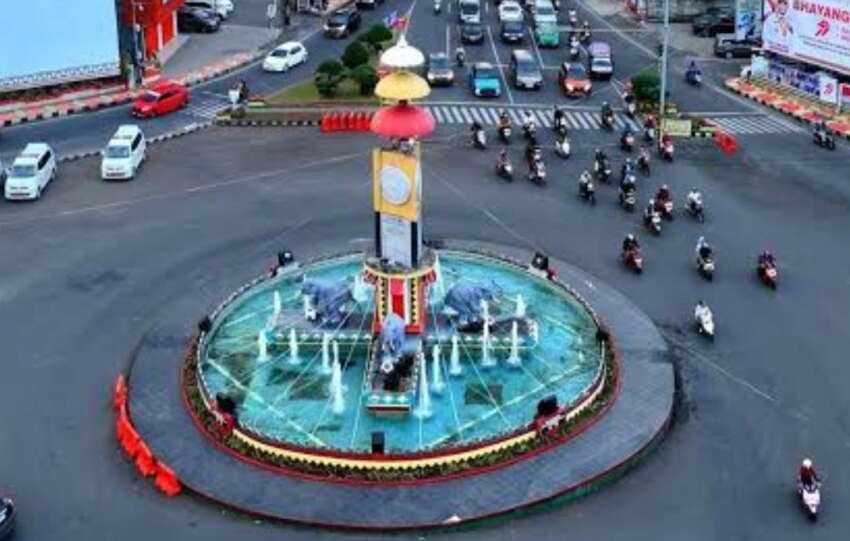 Tugu Adipura Kota Bandar Lampung.(foto: ist)